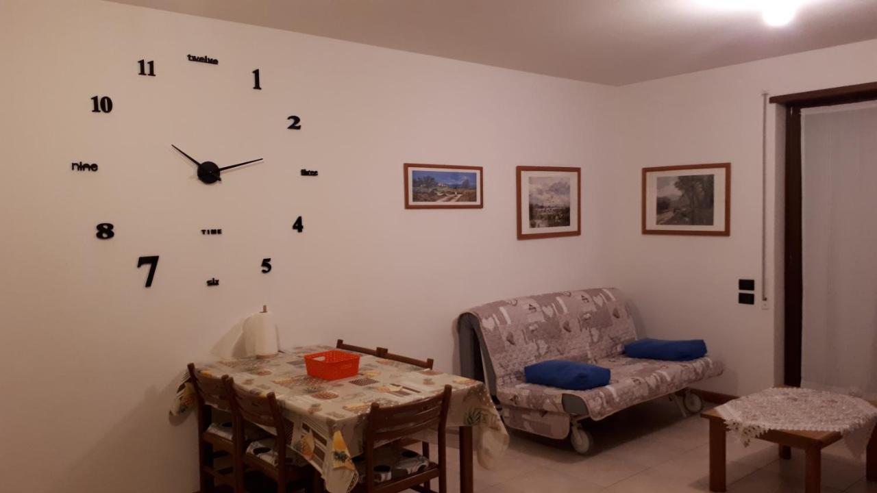 Magic Riva Apartment Luaran gambar