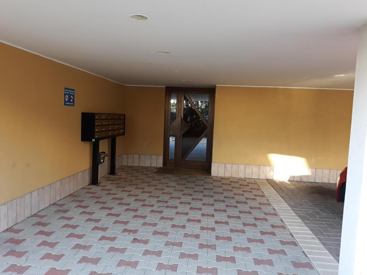 Magic Riva Apartment Luaran gambar