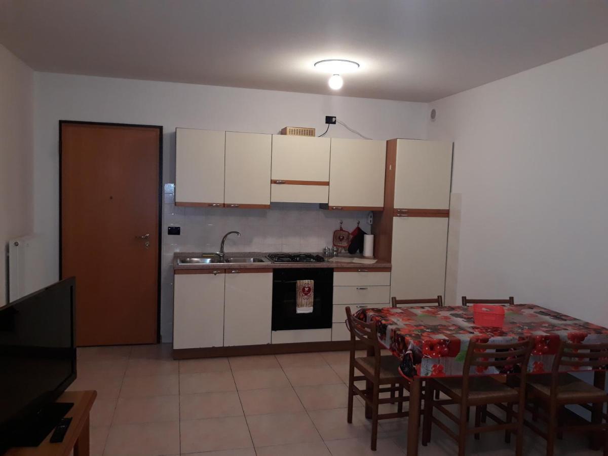 Magic Riva Apartment Luaran gambar